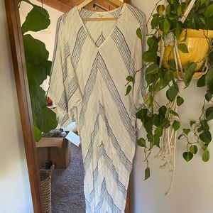 World market Kaftan one size.